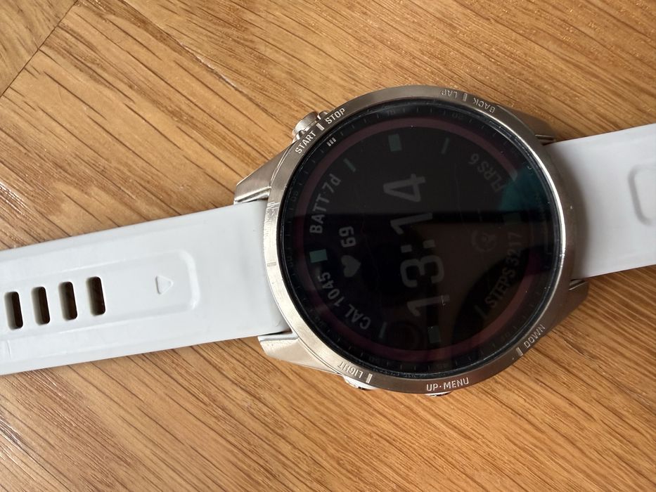 Garmin Fenix 7S Sapphire Solar Gold