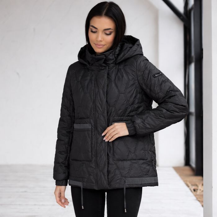 демисезонна куртка