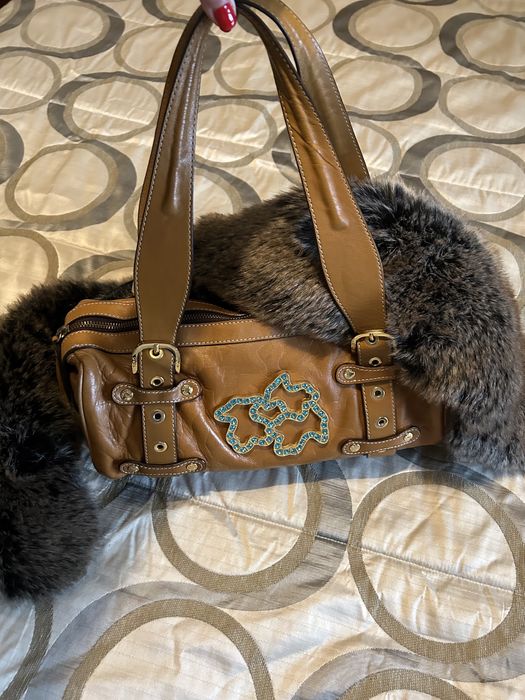 Mala Tous em Pele camel com brilhantes da marca (edição especial)