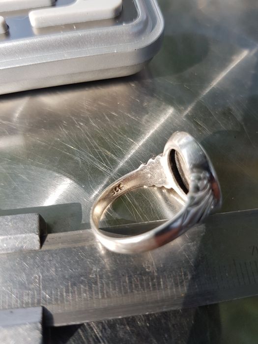 Srebro.Piękny sygnet dla Pani lub Pana