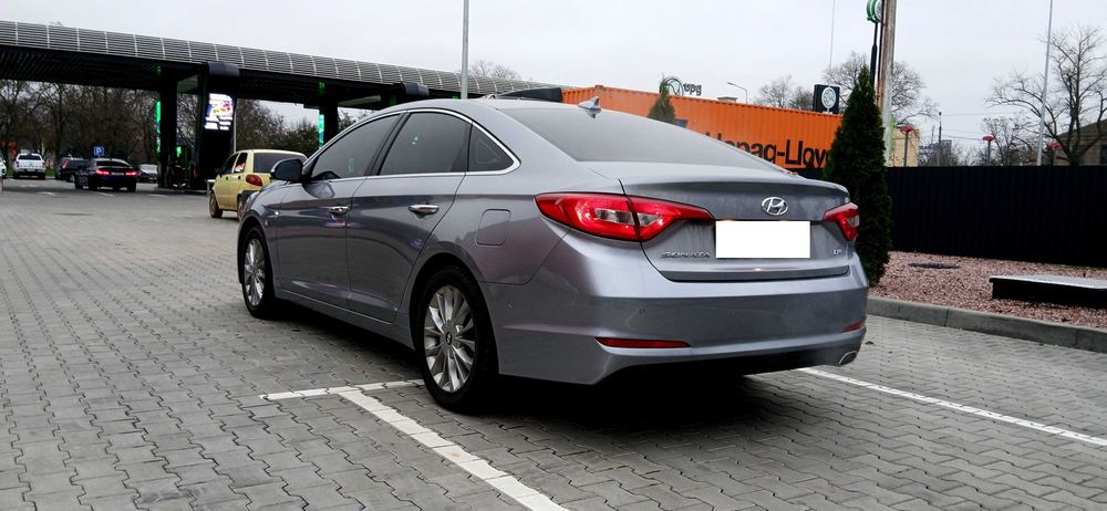 Продам автомобіль Hyundai Sonata LPI