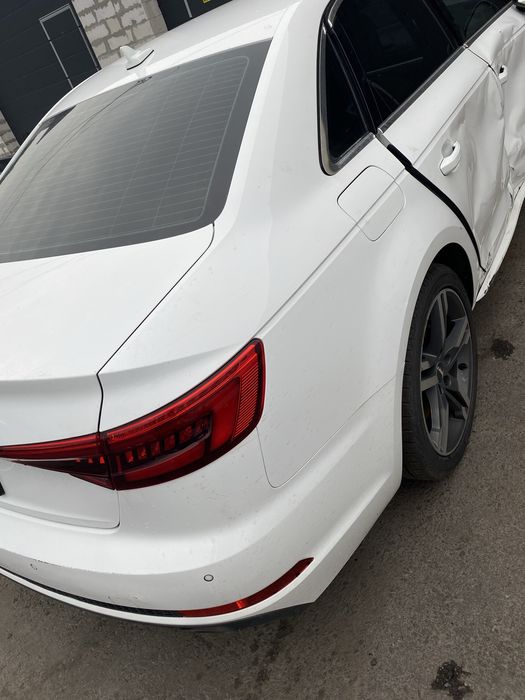 Четверть задня права ліва audi a4b9 b8 крило заднє поріг ауді q580a 8R a5 f5 b9