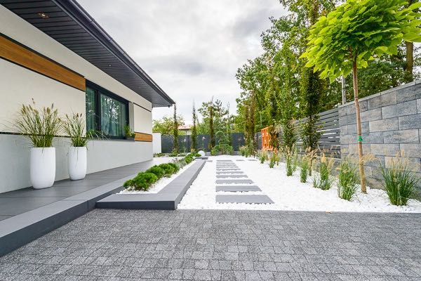 Budowa ogrodu • Nawodnienie • Projekt • Realizacja