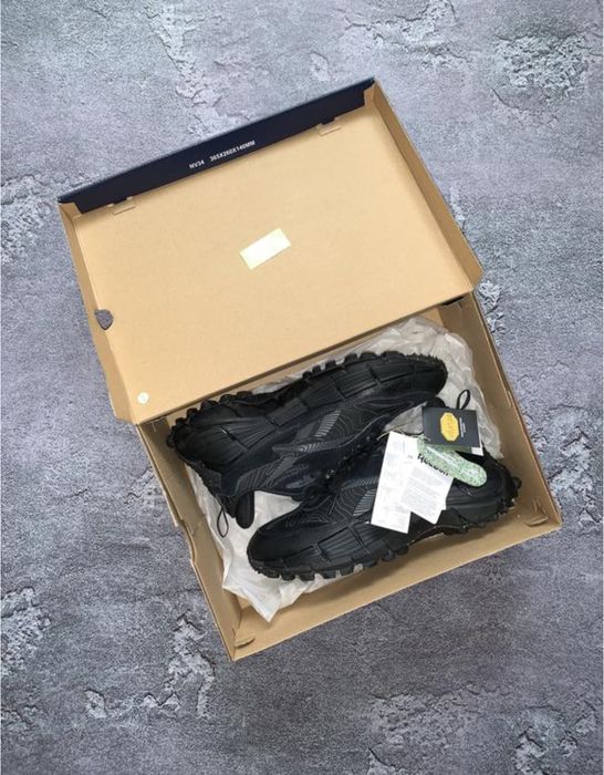 Reebok zig kinetica 2.5 edge 40.5/26cm gz1440 Взуття кросівки