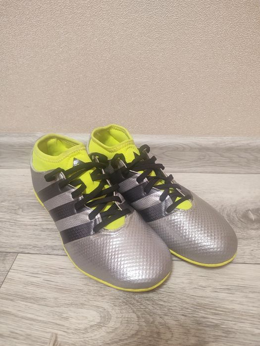 Бутсы, копы, сороконожки, футзалки Adidas Nike 34,35,36,37,38