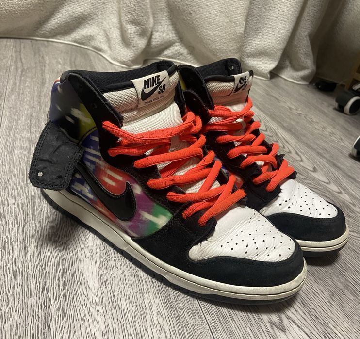 Nike SB Dunk High Pro TV Signal
