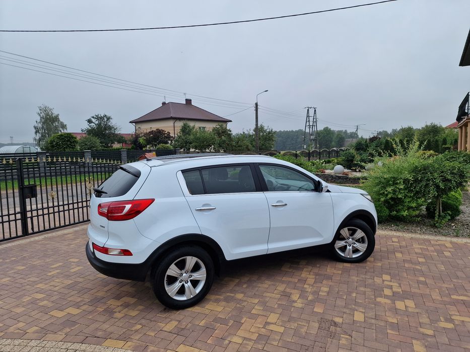 1.7Crdi*116Km*Bezwypadkowa*Ledy*Relingi*Kamera*Panorama*Serwisowana*