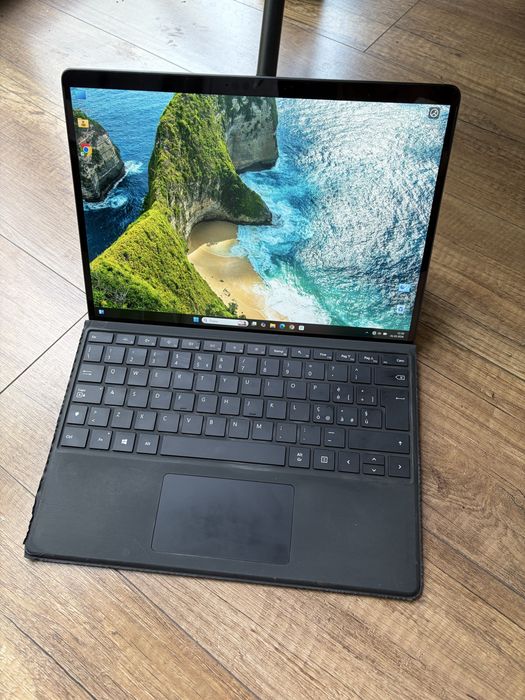 microsoft surface pro x - купити планшети - Ціна на OLX.ua