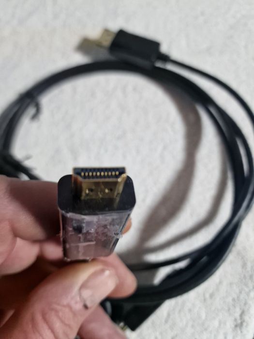 Kabel DisplayPort DP - HDMI o długości 2 metrów.Nowy 100 %sprawny