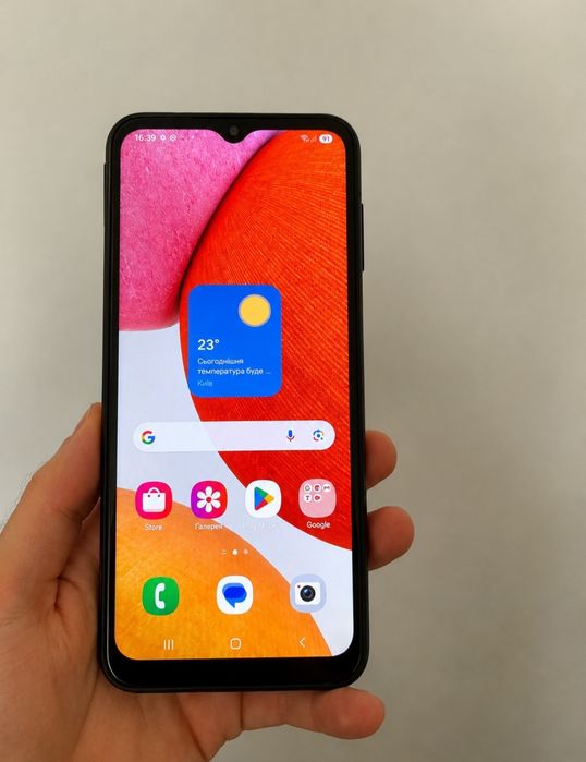 Samsung A 14 4 g . 4/128 чудовий стан...