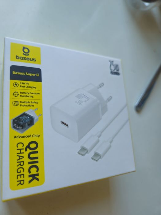 Oryginalna Nowa  Ładowarka 25w Baseus  Super Si Quick Charger 25W