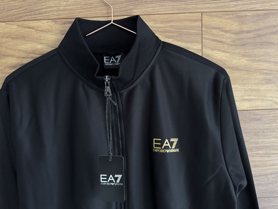 Armani EA7 dres męski komplet bluza plus spodnie