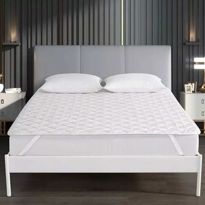 Podkład 140x200 wodoodporny gruby na materac z gumką pikowany