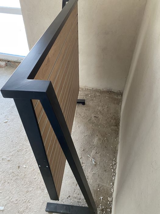 Стенд торговий з експопанелі для магазину.