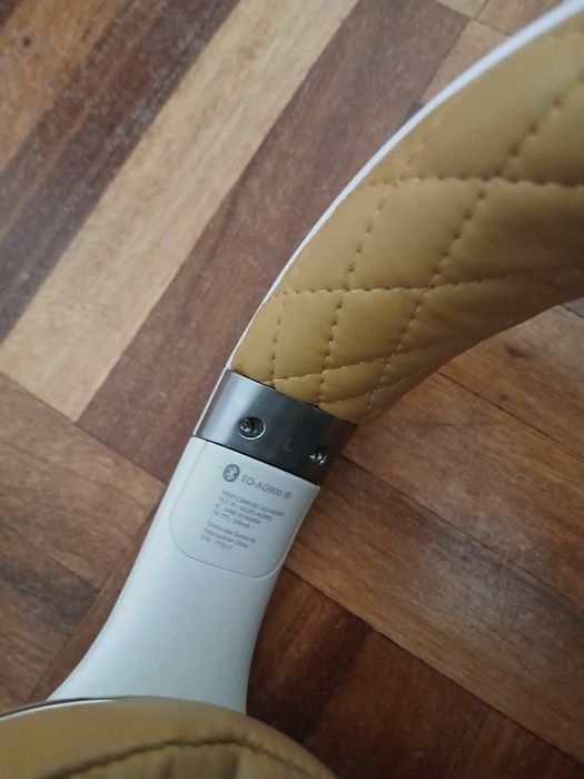 Fones Samsung Level Over