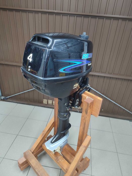 Silnik zaburtowy Seaking  4km 4T stopa S