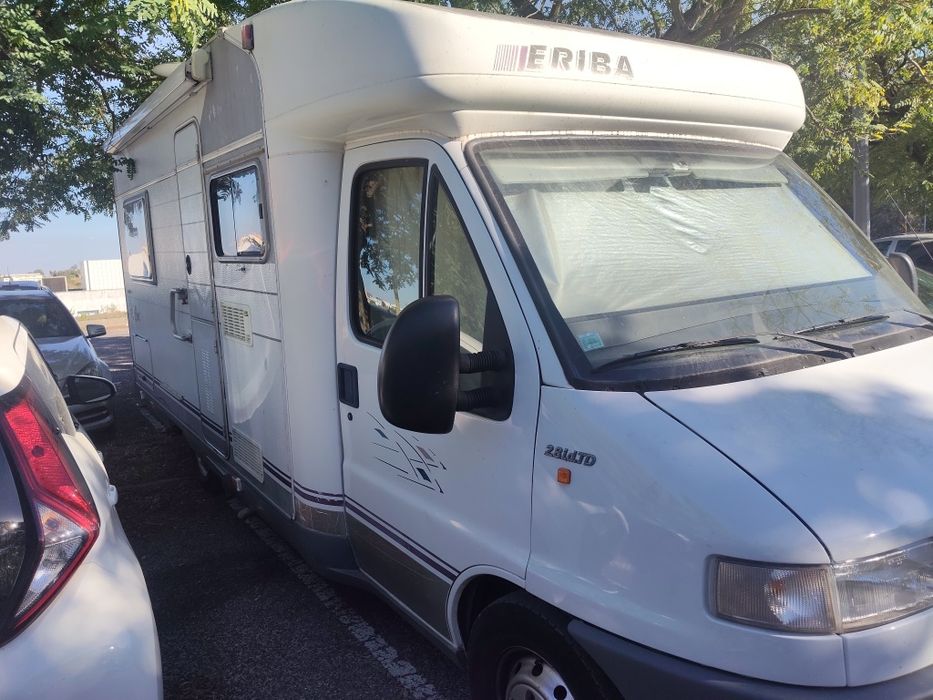 Hymer Fiat Ducato 2.8 JTD (2001) – Apenas 140.000 km / 5 Lugares / Sol