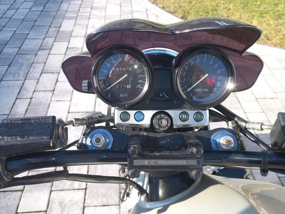 KAWASAKI zrx 1200