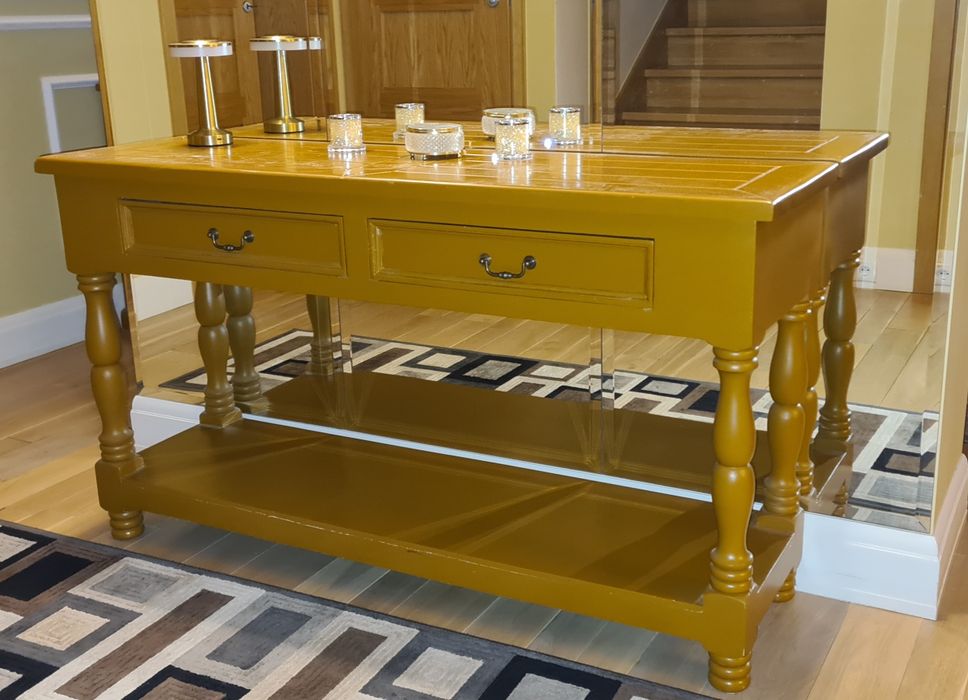 Konsola drewniana,  Lite drewno