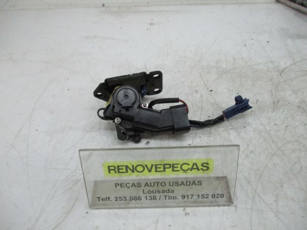 Fechadura / fecho da mala TOYOTA Corolla Hatchback (_E12_)