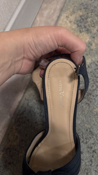 Босоніжки vitto rossi