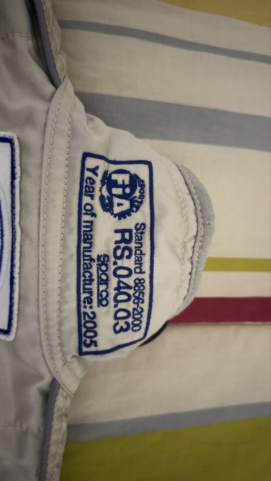 Fato competiçao Ford Racing Qatar Rally Team