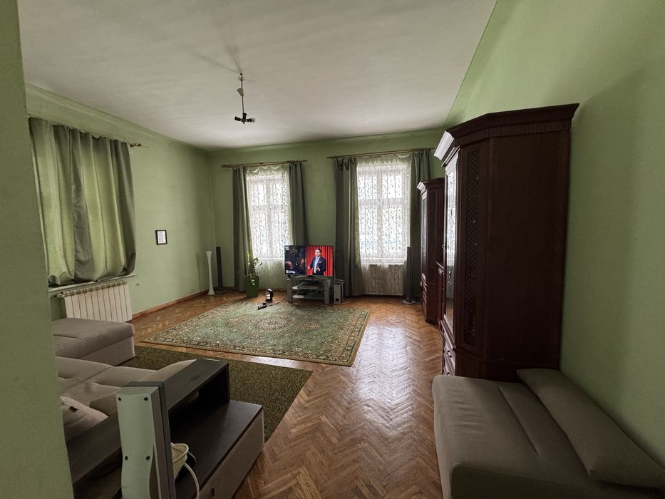 Продається квартира в центрі