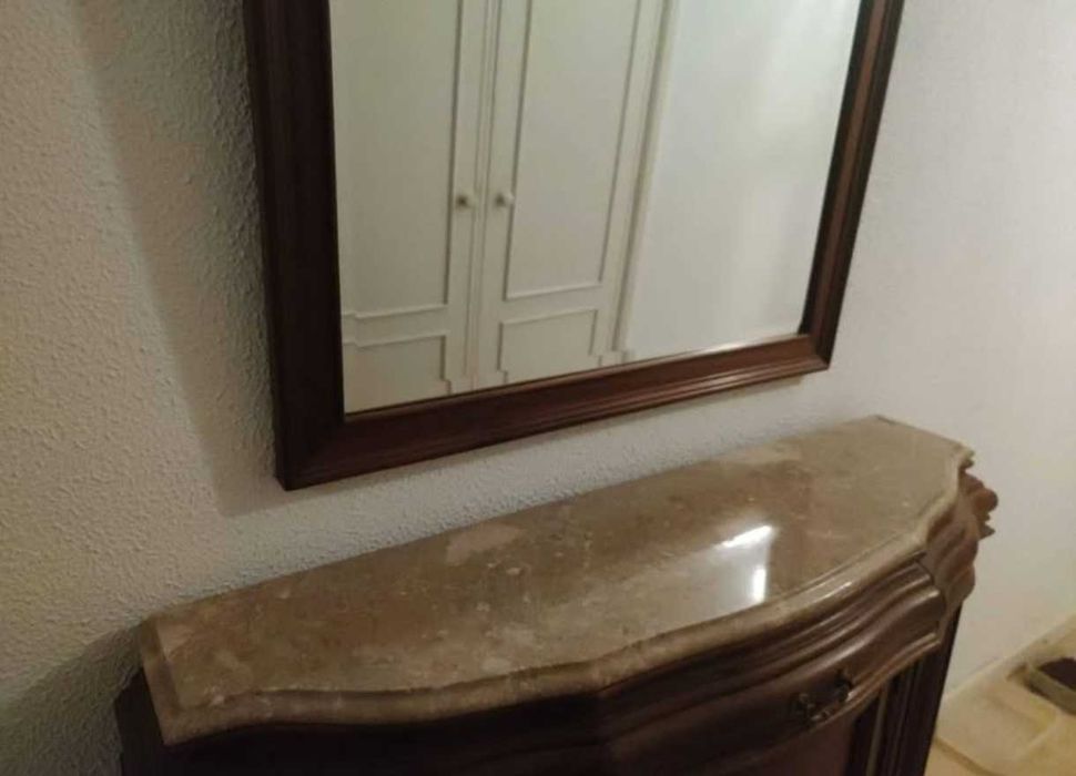 Aparador em madeira e mármore + Espelho