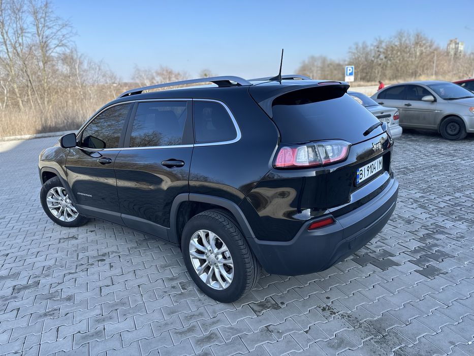 Джип Чироки 2.4 бензин