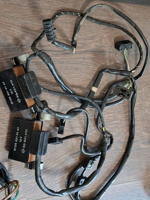 Запчасти , делали салона Мерседес w126