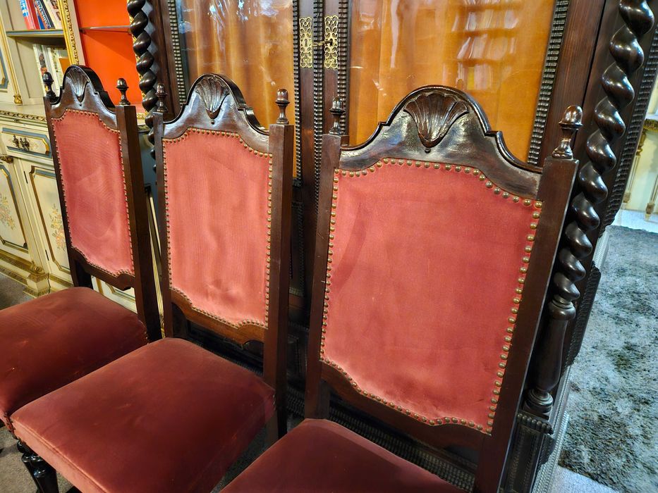 Cadeiras de sala em madeira maciça e veludo - Valor