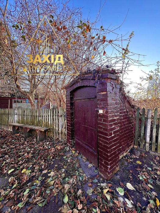 Будинок з ділянкою 51,6 сотих у с. Сирники 10 км до м.Луцьк