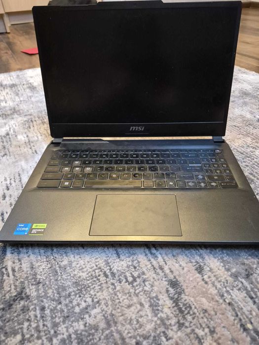 Laptop MSI cyborg