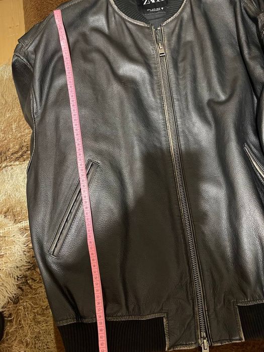 Кожаная куртка бомбер Zara XL