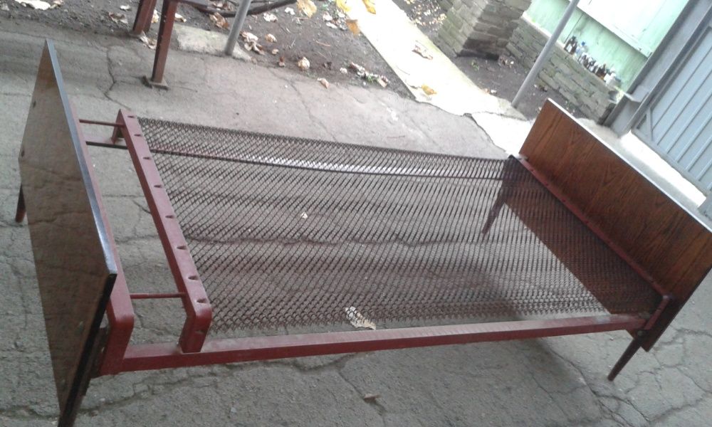 кровать на сетке(ссср)