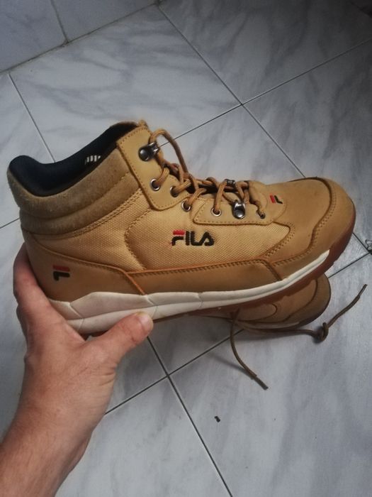 Botins da fila bom estado