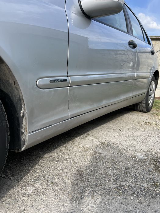 Mersedec benz c-klas w203 2002 року