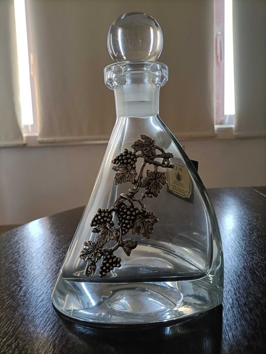 Garrafa em vidro para vinho ou licor