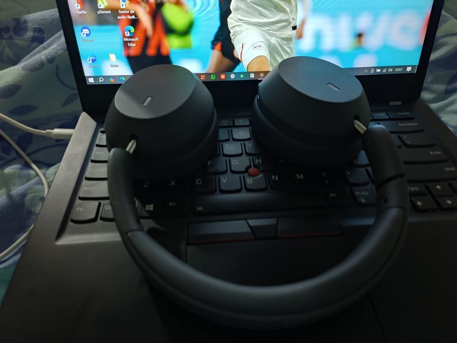 Fones bluetooth usado