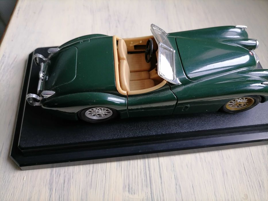 Carros miniatura Burago