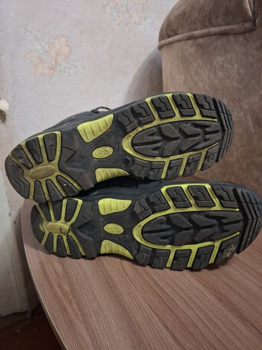 Чоботи берці зимові