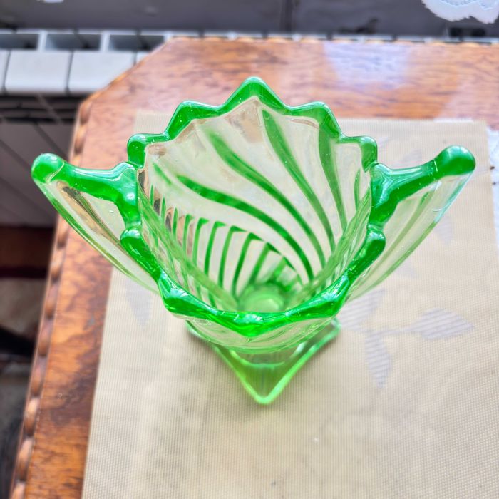 Wazon Skrzydlak huta Hortensja