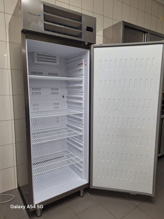 Vertical de refrigeracao em inox