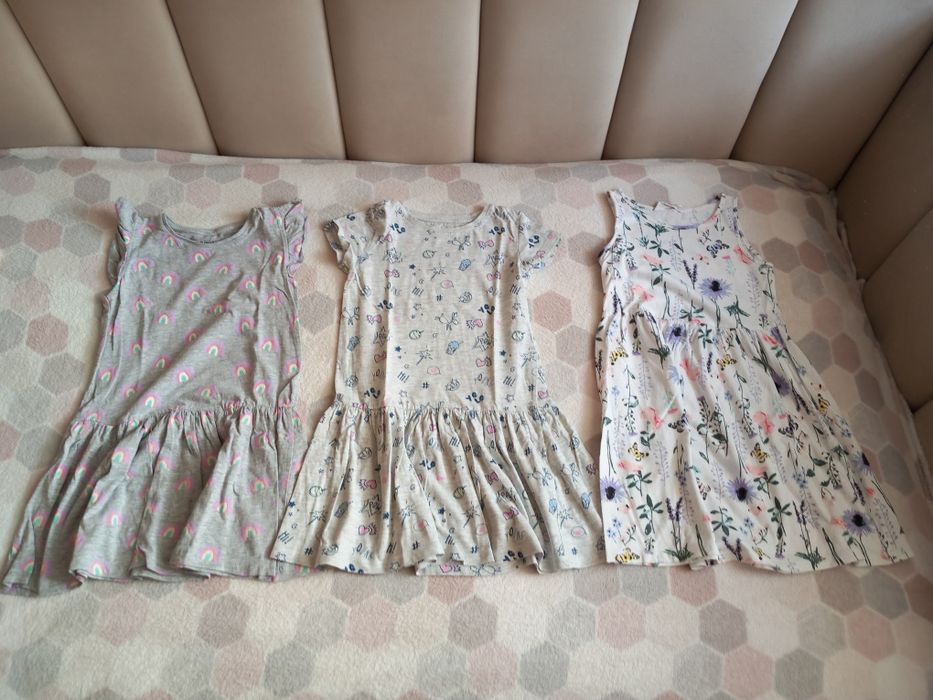 Paka ciuchów dla dziewczynki 110 - 116