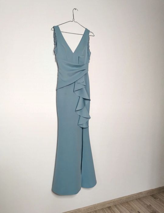 Jasnoniebieska błękitna sukienka suknia ślubna cywilny poprawiny rybka