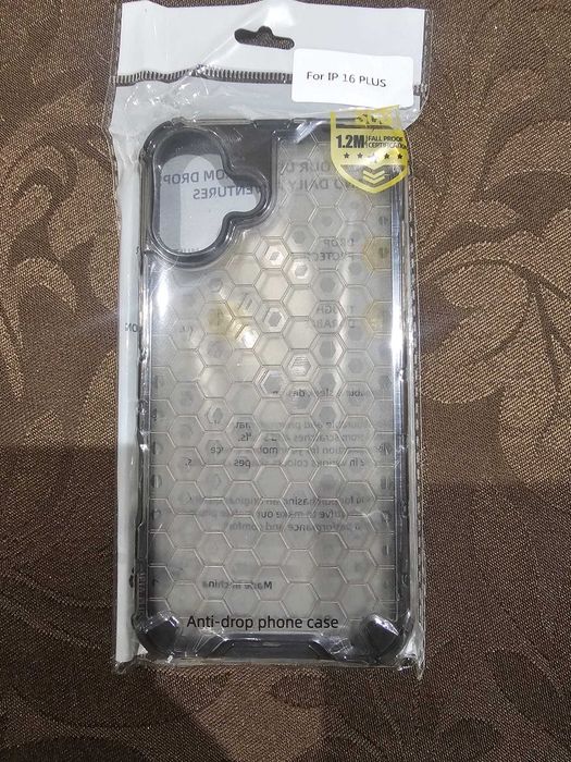 Capa Anti-choque iPhone 16 Plus - Nova (Padrão Colmeia)