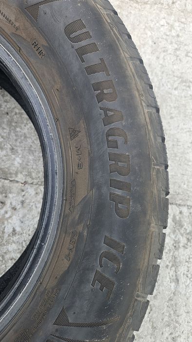 Продам шини Goodyear 265/65 r17