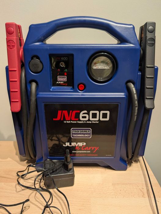 Jumper  / Booster  JNC 600 Super jakość, kable  grubości palców