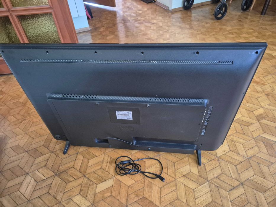 Tv sharp 32cale stan bardzo dobry