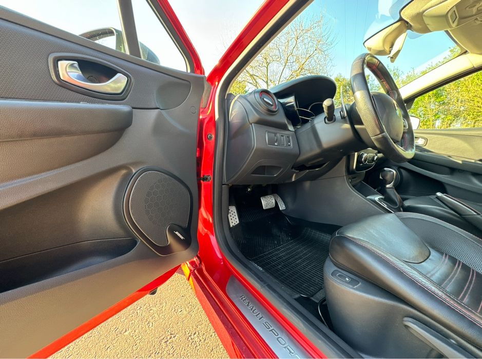 Renault Clio IV RS Trophy Fase 2